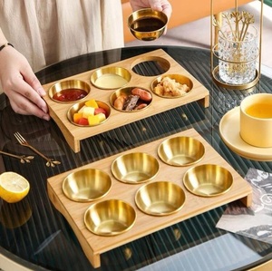 Plateau de service moderne en bois de qualité supérieure avec deux bols en acier inoxydable, support multifonctionnel pour snacks et condiments, idéal pour les baptêmes - Product Image 2