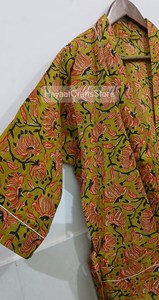 Kimono largo sin cuello para mujer con estampado indio a rayas, de manga larga, hecho a mano, para estar en casa, verano y primavera. - Product Image 5