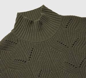 Pull en cachemire tricoté pour homme style urbain - Pull oversize chic d'hiver, confortable, en fil doux, respirant et tendance - Product Image 3