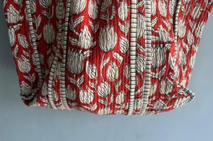 Bolso de mano de algodón con estampado de tulipanes rojos, estilo bohemio, bolso de compras con parte superior abierta, bolso de mano para mujer para todas las estaciones, regalo para ella - Product Image 4
