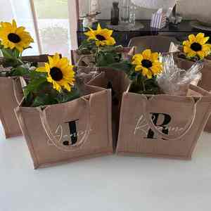 กระเป๋าผ้าปอกระเจาแบบกำหนดเองเป็นมิตรกับสิ่งแวดล้อม พร้อมพิมพ์สีเต็มรูปแบบสำหรับงานการตลาด - Product Image 4