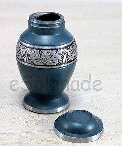 Teardrop Ceramic Urn Classical Style Airtight <b>Pet</b> Casket Green with Silver Band - Product Image 5