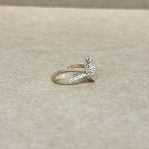 Premium Design Round Cut Elegant Design 0.89Ct Yellow Gold Diamond <b>Ring</b> VVS-VS Clarity IGI Certified From <b>Indian</b> Supplier - Product Image 3