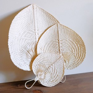 Juego de abanicos de bambú trenzados a mano, tamaño grande y mini, abanicos de fibra natural, abanico portátil de mano - Product Image 1