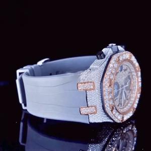 Montre de luxe entièrement sertie de diamants VVV Moissanite, boîtier en verre de 41 mm, mouvement à quartz analogique, boîtier en verre de 41 mm, mouvement à quartz - Product Image 3