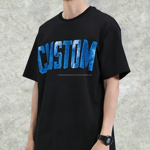 Camiseta Negra de Manga Corta para Hombre, Diseño de Personajes con Serigrafía Frontal, Cuello Redondo, Corte Regular, Tejido Casual, 100% Algodón, Estilo Hip Hop - Product Image 1