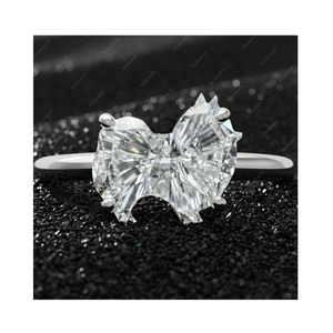 Anillo de Compromiso Solitario de Plata de Ley 925 con Diamante Cultivado en Laboratorio con Corte Original de Perro Pomerania, Claridad DEF VVS VS, Certificado GIA IGI - Product Image 1