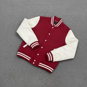 Veste universitaire rouge unie pour homme avec manches blanches, logo brodé sur le devant, style décontracté, coupe classique, vêtement d'hiver - Product Image 4