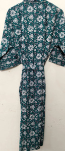 Bata Kimono Artesanal de Algodón Floral Verde Esmeralda, Transpirable y Ecológica, con Estampado Indio a Bloque, Larga - Product Image 3