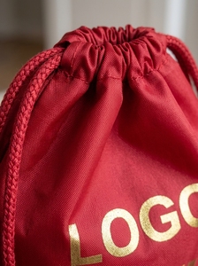 Sac de sport personnalisé avec logo, sac à cordon en polyester imperméable, sac à dos de course, sac de voyage léger en gros - Product Image 6