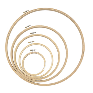 Aro de Bordado de Madera Natural Ecológico PLOMA, Redondo, Simple, Duradero, Accesorio de Costura a Mano, Disponible en Varios Tamaños - Product Image 2