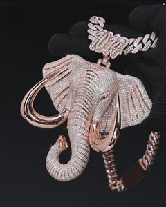 Colgante de elefante realista estilo hip hop, plata S925, moissanita personalizada de gran tamaño, corte brillante redondo certificado IGI para hombre - Product Image 6