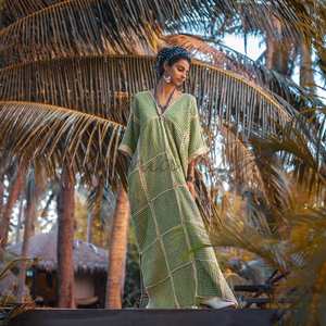 ชุดคลุมชายหาดปักลายโบฮีเมียนสีแดงเซ็กซี่แบบยาวสำหรับคนท้อง คอลเลคชั่นใหม่ ราคาขายส่ง - Product Image 1