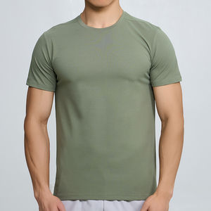 T-shirt de sport pour homme, logo personnalisé, impression par transfert thermique, fournisseur de vêtements de sport haute performance - Product Image 3