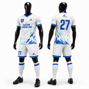 Camiseta de Fútbol España 2026 de Secado Rápido, 100% Poliéster, Sublimación Completa, con Nombre del Jugador y Diseño de Puntos, Cuello en V, Lista para el Invierno - Product Image 5