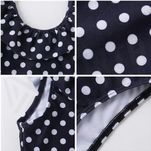 Traje de baño de una pieza para mujer, traje de baño elástico con escote con volantes y lunares, ajuste regular, spandex, poliéster - Product Image 4