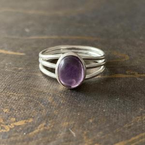 แหวนแฟชั่นดีไซน์เนอร์อเมทิสต์ 3.2 กรัม - Product Image 1