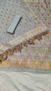 Traje de Seda Pura Banarasi - Product Image 3