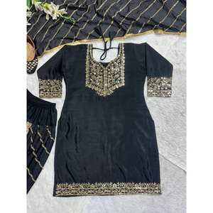 Conjunto de ropa de fiesta de diseñador para mujer Top elegante Dhoti Salwar Dupatta - Product Image 3