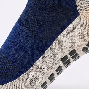 Chaussettes de football professionnelles personnalisées MQ005, respirantes, anti-dérapantes, absorbant l'humidité, durables, couleur personnalisée - Product Image 5