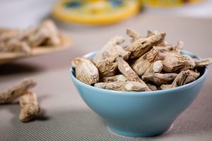 VIETNAM ORIGIN DRIED WHOLE GINGER ROOT EXPORT STANDARD - Product Image 1