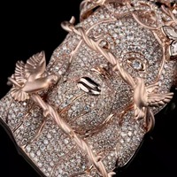 Collier avec pendentif en forme de rose et de diamant, avec colombes et couronne d'épines, bijoux religieux chrétiens pour hommes