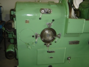 Rectificadora de roscas internas Matrix 78 tipo 1 Ex Rolls Royce Machine - Product Image 5