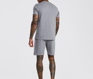 Conjunto Deportivo de Dos Piezas para Hombre, Camiseta y Pantalones Cortos, Ligero, Verano 2026, Venta al Por Mayor, Personalizable - Product Image 1