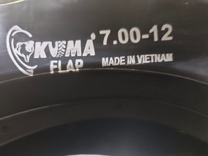 Pneus agricoles OTR pour camions, en caoutchouc KUMATIRE du Vietnam, robustes, de qualité durable, large gamme de tailles, fournis directement par l'usine. - Product Image 6