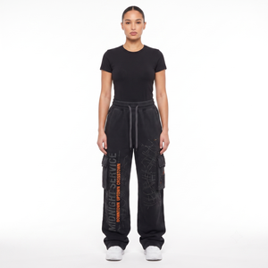 OEM Custom Heavyweight 430GSM Cotton French Terry Wide Leg Cargo Sweatpants Women's Rhinestone Graphic Streetwear Joggers <b>Pants</b> - Product Image 1