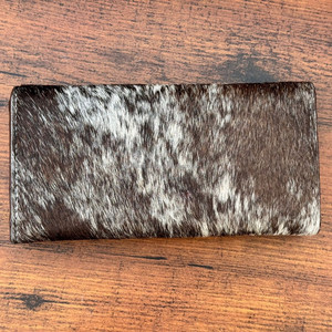 Portefeuille à deux volets en cuir usiné pour femmes Portefeuille en cuir de vachette véritable cousu à la main Portefeuille pour cartes de crédit Western Floral Clutch - Product Image 4