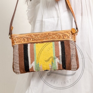 LW Leather bag Hot Selling Tooled Fur Leather Clutch Purse Wallets Attractive Leather <b>Wristlet</b> Clutch Women Designed Purse - Product Image 5