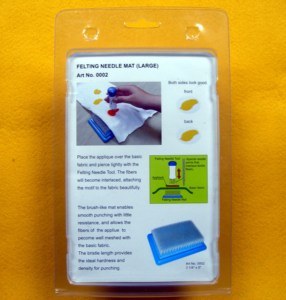 HC0032 <b>Felting</b> <b>Needle</b> Mat Blue Plastic Craft Brush with Dense Bristles - Product Image 2
