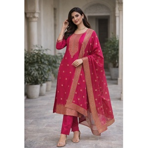 Ensemble Kurti rose pour femme très demandé, manches 3/4, en mélange de soie / soie scintillante, entièrement cousu, pour occasions régulières et festives - Product Image 1