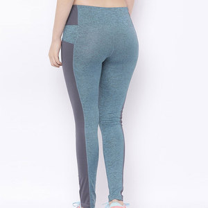 Leggings de yoga pour femmes, style tendance, faible quantité minimum de commande, confortables, avec poches latérales - Product Image 4