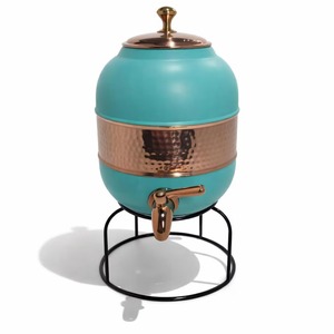 Distributeur d'eau en cuivre émaillé bleu ciel avec robinet et couvercle, grande capacité, design rétro pour la maison et les fêtes - Product Image 1