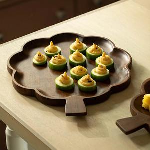 จานไม้เคลือบสีพิมพ์ลายตามสั่ง ขนาด 10 นิ้ว สี่เหลี่ยมจัตุรัส สำหรับใส่ชิปและดิป สไตล์ยุโรป ทนทานและเป็นมิตรกับสิ่งแวดล้อม - Product Image 4