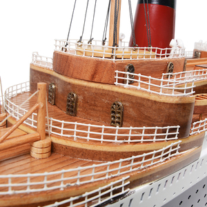 Maquette de grand navire de croisière SS Normandie en bois écologique peinte à la main, ornement de collection maritime pour table - Product Image 6