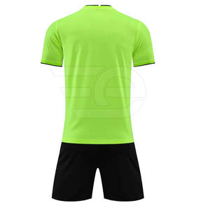 Tenue de football professionnelle pour équipe, vêtements de sport athlétiques respirants pour l'entraînement et les matchs, tenue de performance pour le football - Product Image 2