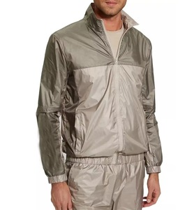 Conjunto de Chaqueta y Pantalones Cortos de Dos Piezas, Cortavientos, Personalizado al por Mayor, de Poliéster y Nailon, para Hombre - Product Image 3