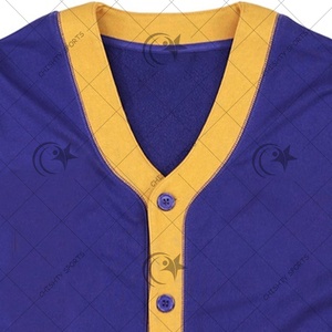 Pull Cardigan personnalisé pour hommes de haute qualité automne hiver tricots avec broderie en chenille Logo bouton décoration en gros - Product Image 2