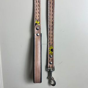 Correa de perro manos libres de longitud ajustable personalizada multifuncional 2025 correa de perro grande y mediana de cuero de vaca mecanizada a mano con asa - Product Image 4