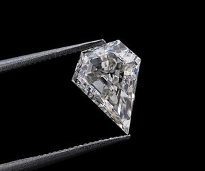 Diamantes sintéticos cultivados en laboratorio con certificación IGI, de 1.45 quilates, HPHT CVD, corte pentágono, DEF VVS-VS, para joyería, gran venta. - Product Image 2