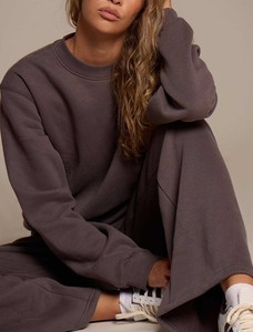 Premium Quality Custom Women's <b>Sweatshirts</b> Crew Neck Solid Color Long Sleeve <b>Sweatshirts</b> <b>Gym</b> Workout High Quality <b>Sweatshirts</b> - Product Image 2