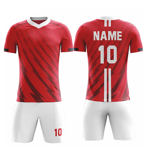Obtenga una Camiseta de Fútbol de Verano Personalizada y Transpirable de Poliéster, Diseñada para Máxima Comodidad y Estilo - Product Image 4