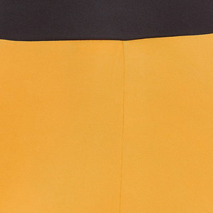 Ensemble de yoga 2 pièces pour femme : Soutien-gorge de sport dos nageur et Legging taille haute avec empiècement transparent, séchage rapide, sans couture, pour l'entraînement - Product Image 4