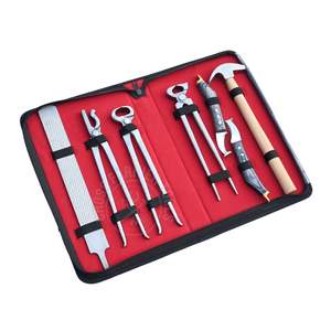 Kit de Herrador para Recorte de Pezuñas y Extracción de Herraduras con Cuchilla Curva y de Bucle, Lima, Martillo para Clavos, Clavillador y Alicates para Pezuñas - Product Image 1