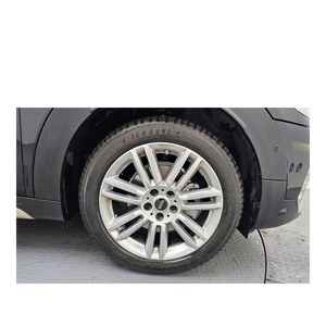 Mini Countryman 2023/8 Classic Plus Launch Pack con Volante a la Izquierda, Asientos de Cuero, Cámara Trasera, Estándar de Emisiones Euro V, 33,336 km - Product Image 5