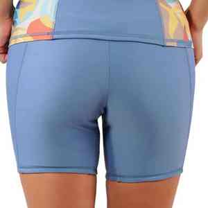 Pantalones cortos de playa para mujer, transpirables, duraderos, de verano, con logotipo personalizado, material sostenible, impresión digital. - Product Image 3