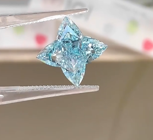 Diamante de laboratorio de corte brillante modificado, color azul intenso y vívido, con forma de flor, piedra suelta única para la creación de joyería fina con gemas. - Product Image 5